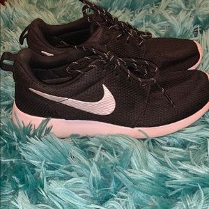 Women’s Nike Roshe